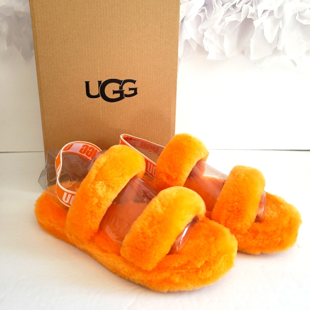 SOLD. UGG Oh Yeah Slippers, Orange 🍊 (California Poppy) Big Kids size 6